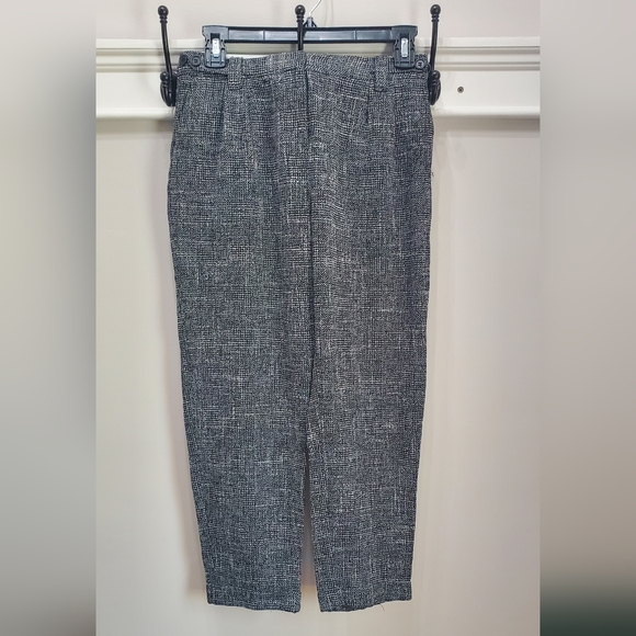 TOPSHOP TEXTURED HIGH RISE WIDE LEG CROPPED DRESS PANTS WITH POCKETS - Picture 1 of 6